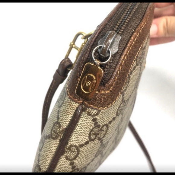 Authentic Vintage Monogram Gucci Crossbody Bag - Picture 12 of 12